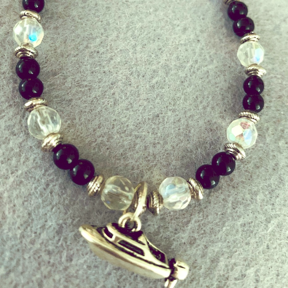 Let's go for a boat ride !